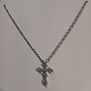 Elegant Silver Cross Pendant Necklace